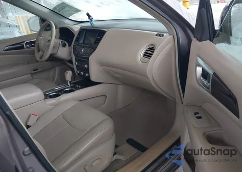 2013 Nissan Pathfinder Platinum z USA, uszkodzony, nr VIN 5N1AR2MN0DC658848